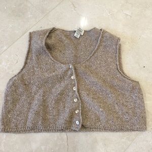 Henri bendel crop vest beige wool